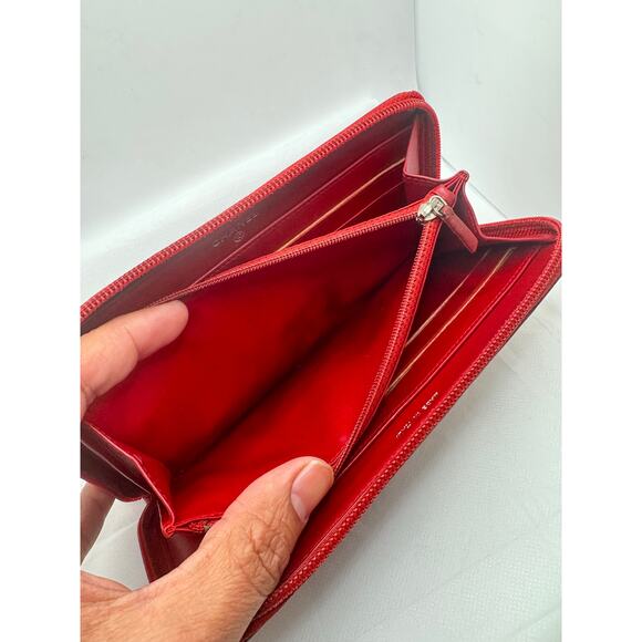 CHANEL - 2011 Interlocking CC Logo Wallet - Picture 3 of 7